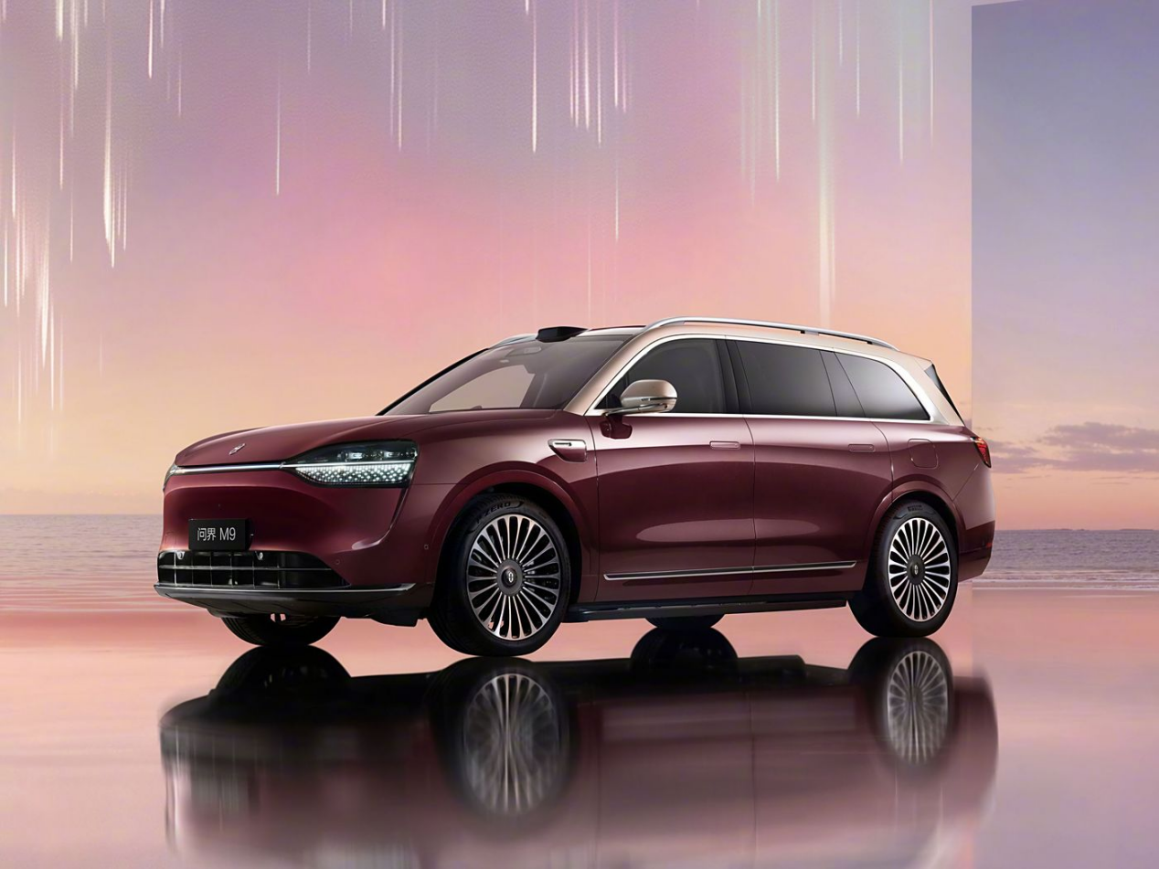 全新奥迪Q5插混版，到底是“油改电”，还是诚意之作呢？