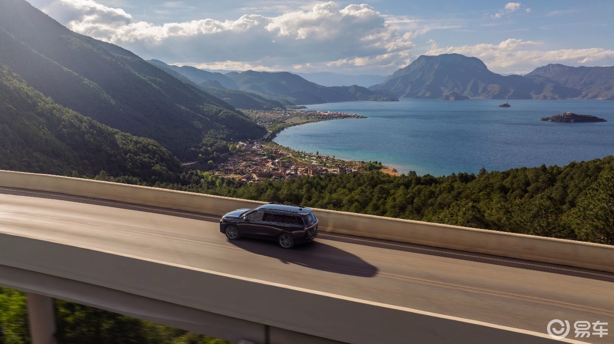 2026款零跑C16推出全新5座版，售价16.88万起