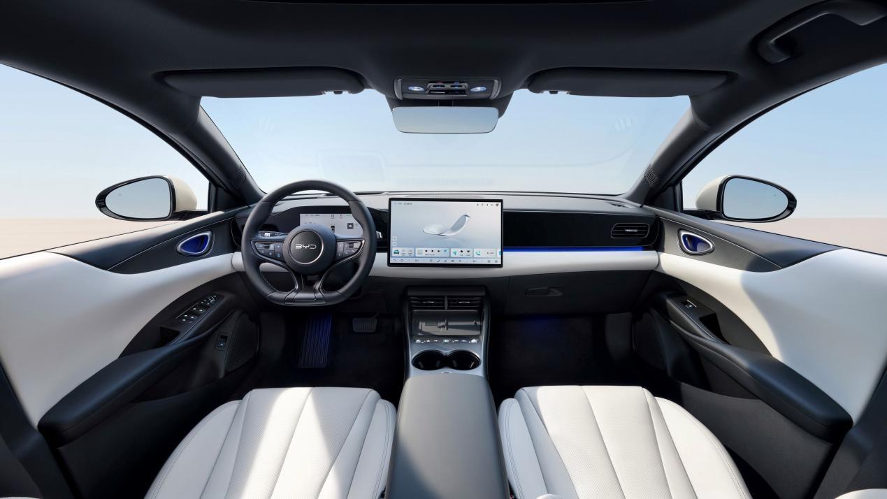 比亚迪海豹06EV广州上市10.98万起专为年轻用户打造