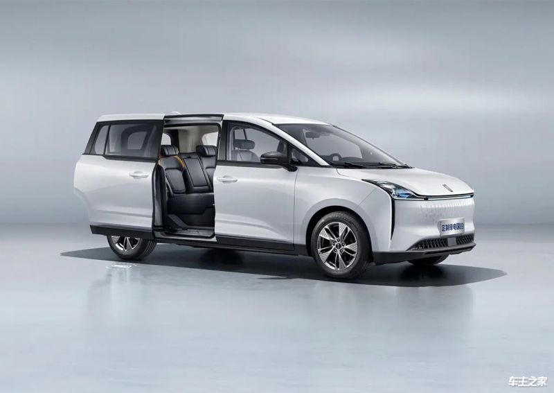 奔腾NAT 全部在售 2024款 2023款 2022款 2021款成都奔腾NAT最低13.98万起售 暂无优惠