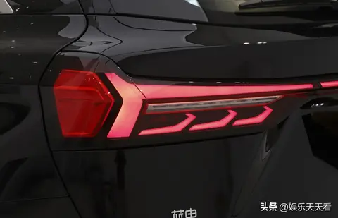 赛力斯新出7座电车只要七八万？续航1300公里油耗不到1L 真的吗？