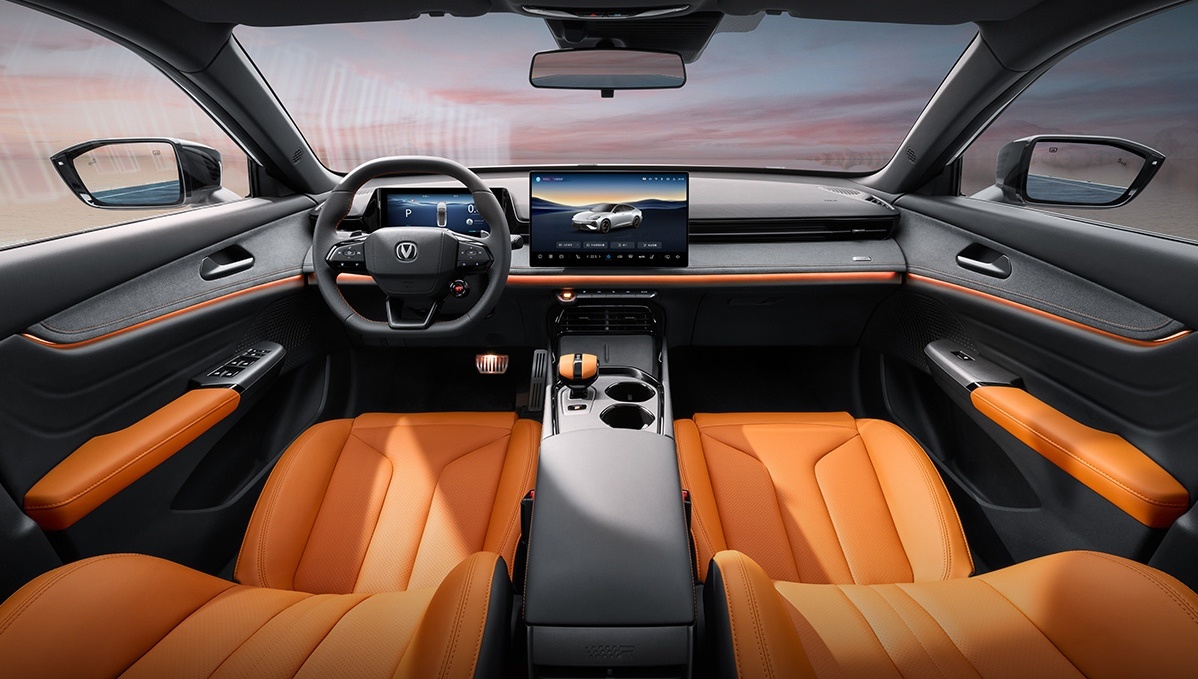 SUV和轿跑都有！三款燃油新车同日上市最低11.49万起