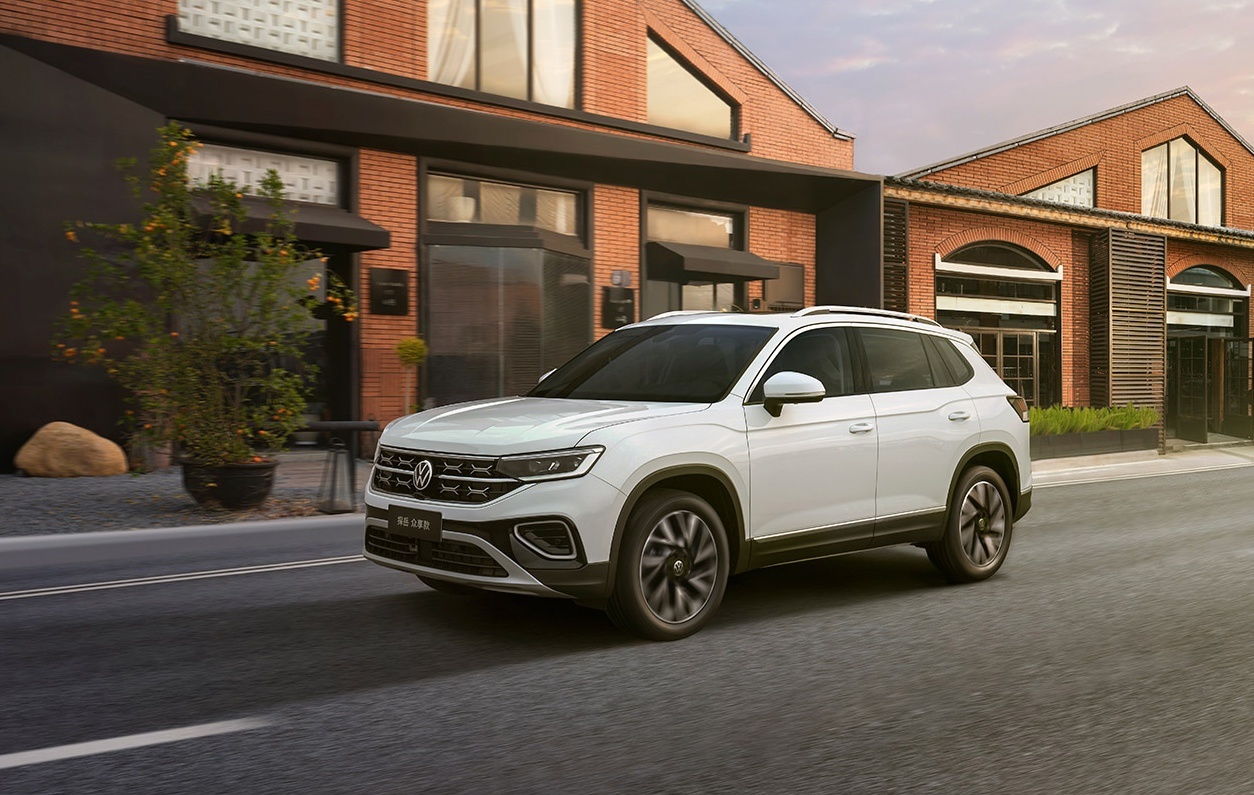 SUV和轿跑都有！三款燃油新车同日上市最低11.49万起