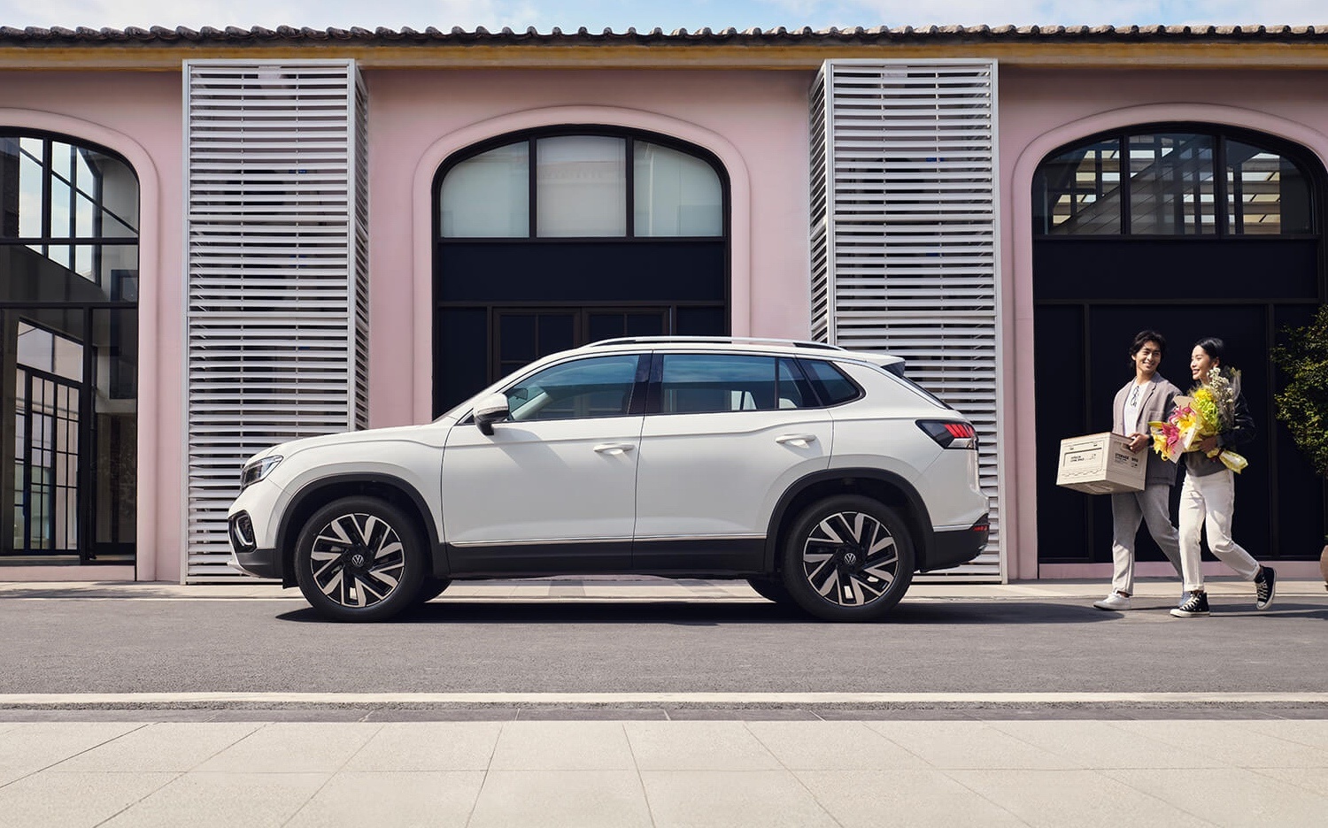 SUV和轿跑都有！三款燃油新车同日上市最低11.49万起