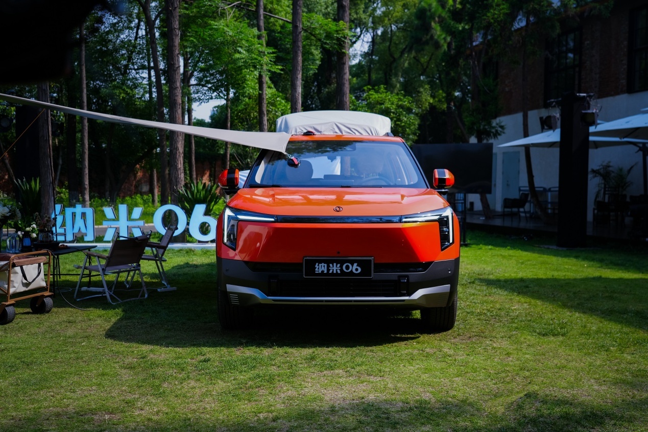 东风纳米06 VS 比亚迪元UP谁更适合家用代步出行？