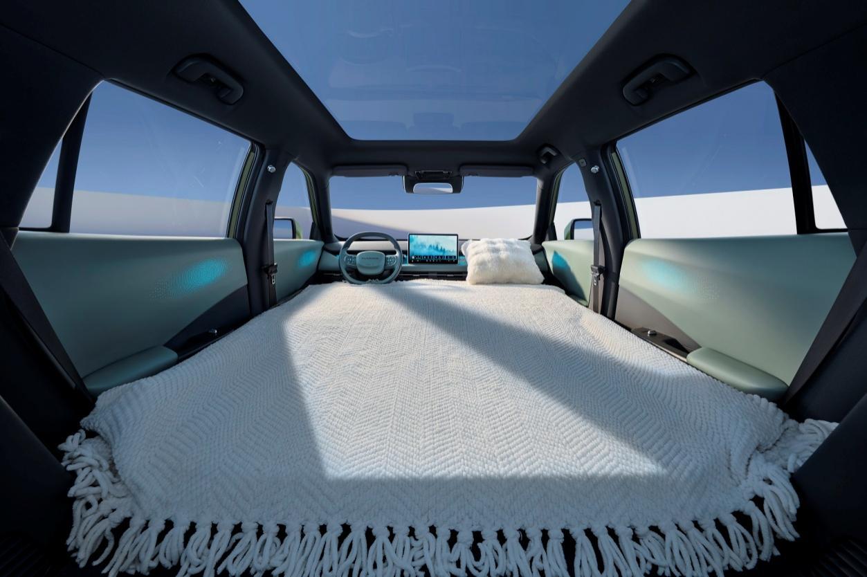 东风纳米06 VS 比亚迪元UP谁更适合家用代步出行？