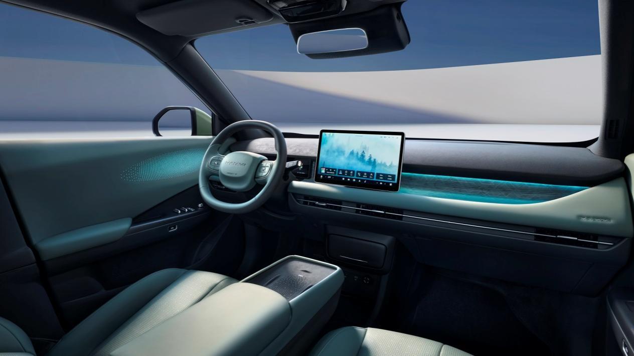 东风纳米06 VS 比亚迪元UP谁更适合家用代步出行？