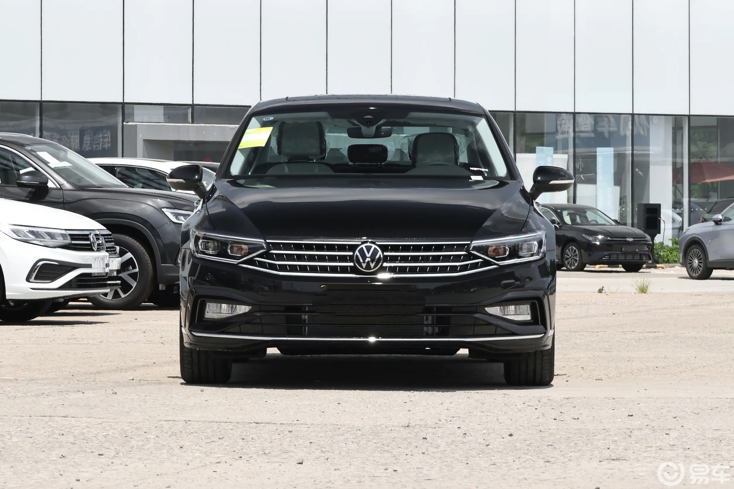 20万合资品牌B级车对比，大众迈腾和本田雅阁该怎么选？