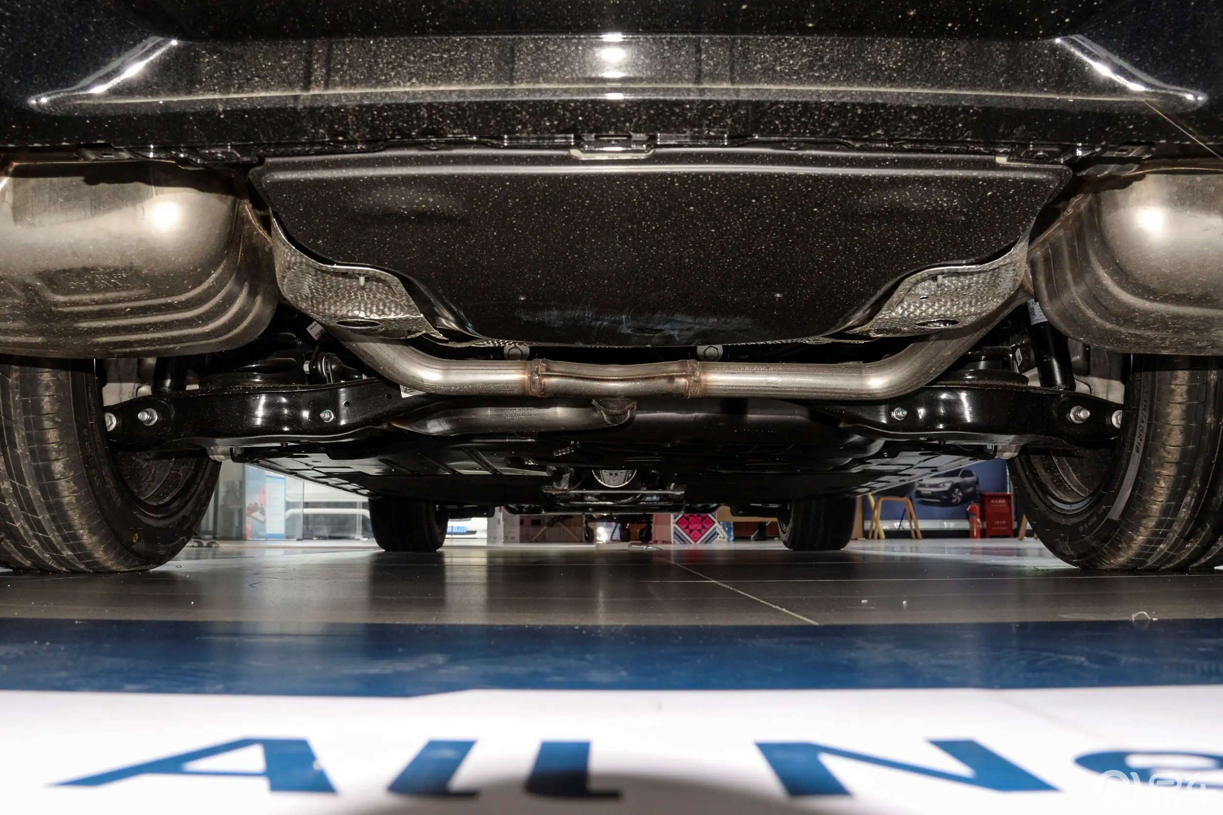 20万合资品牌B级车对比，大众迈腾和本田雅阁该怎么选？