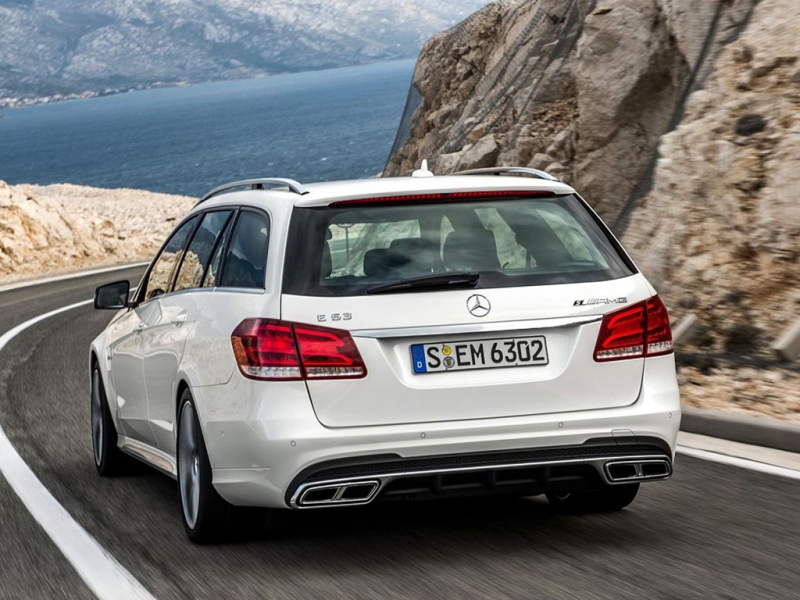 奔驰E级AMG 全部在售 2023款 2022款 2021款 2019款 2018款 2017款彭州奔驰E级AMG价格96.16万起 暂无优惠