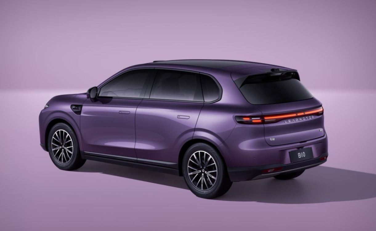 女性用车新标杆?零跑B10与深蓝S05、银河E5深度对比