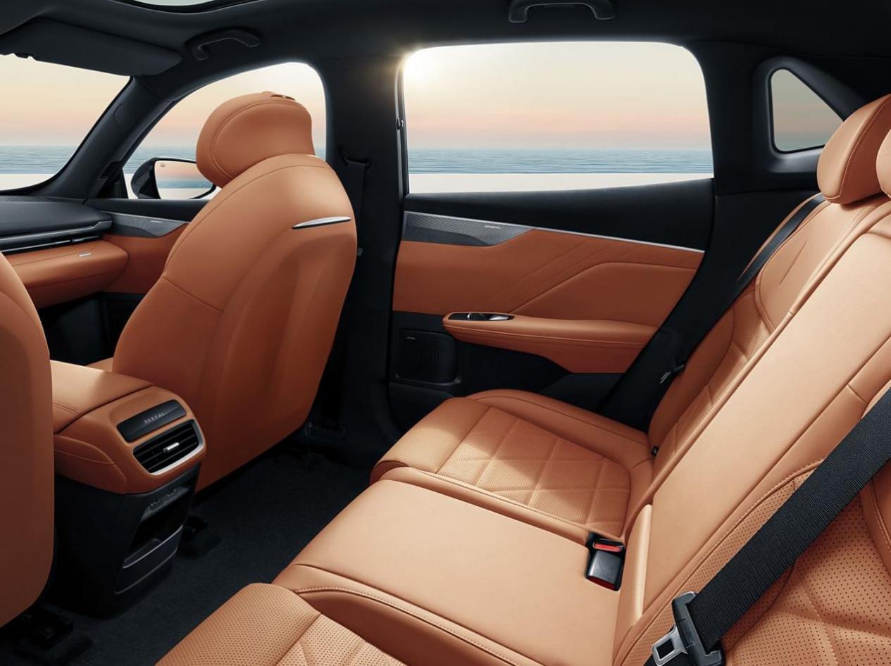 女性用车新标杆?零跑B10与深蓝S05、银河E5深度对比