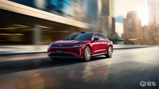 风云A9L与比亚迪汉DM-i：中大型插混轿车战场对决