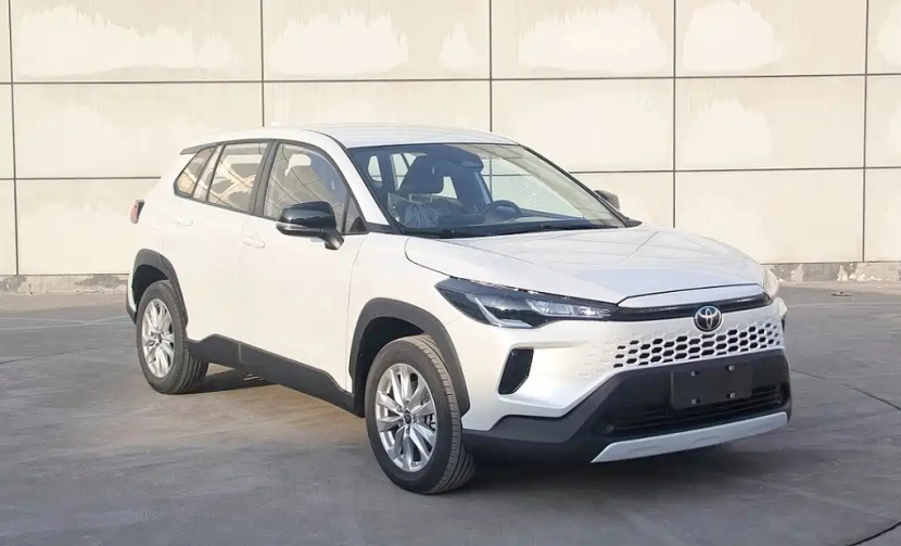 【E汽车】新款丰田卡罗拉锐放申报图曝光