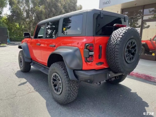 烈马加版 全部在售 2024款 2023款 2022款 2021款四川腾达东远名车烈马加版团购钜惠6万 欢迎上门试驾