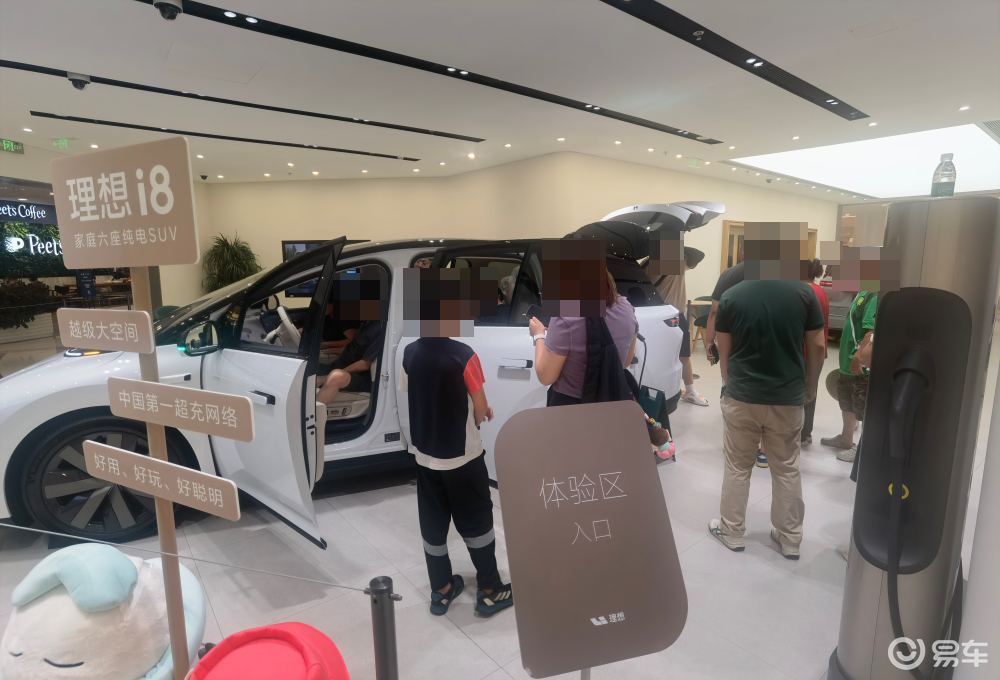 线下实探理想i8与乐道L90：销售互放狠话，一周后亮底牌