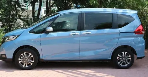 本田终于＂放大招＂！Freed海外售11.5万，比埃尔法便宜太多