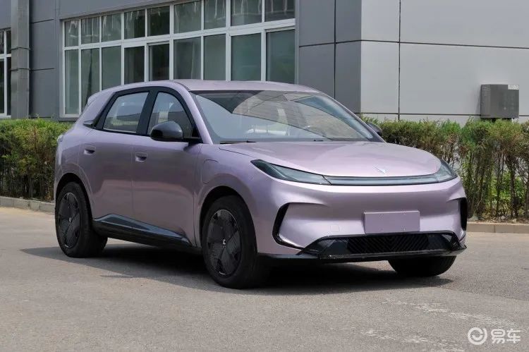 极狐纯电小车8月预售，续航超400公里！竞品瞄准吉利星愿