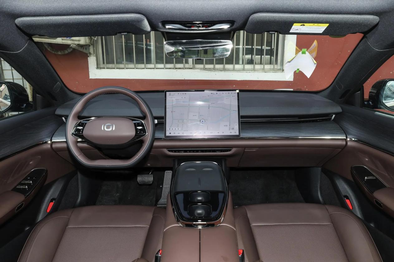 10-15万买纯电C级车，启源A07和日产N7，谁划算？