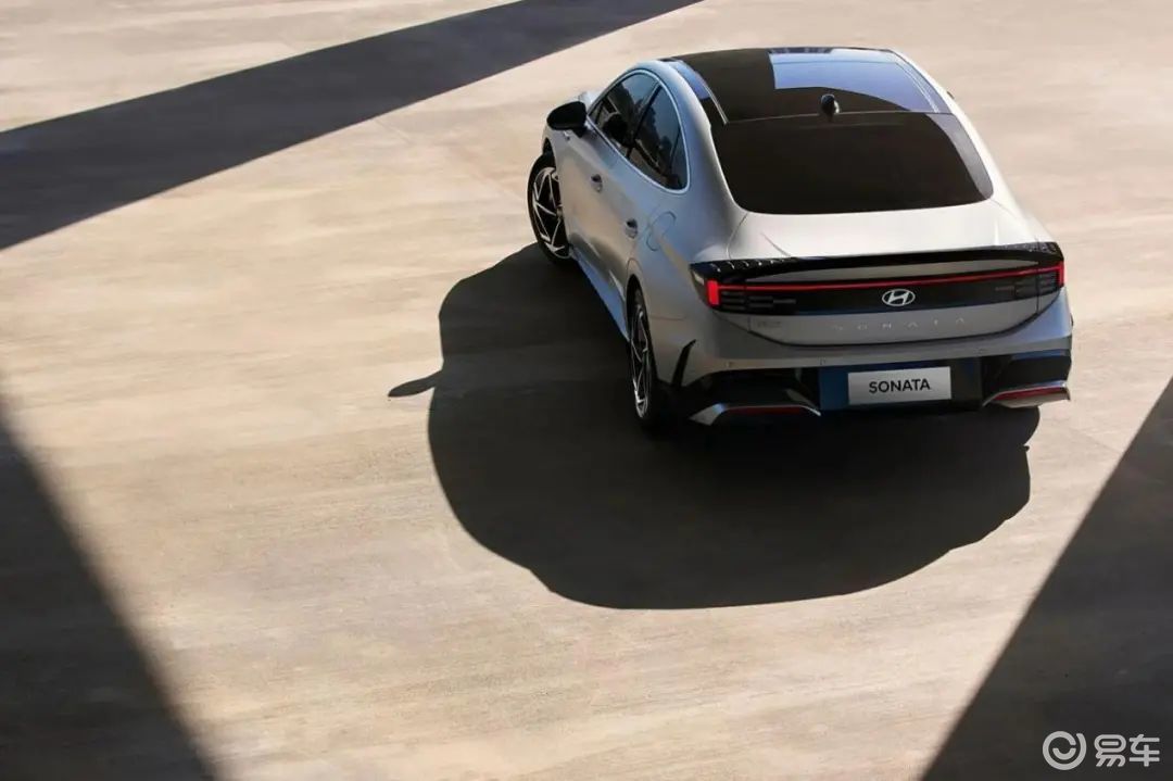 空间大，动力强，气场十足 这几款B级车才9.98万起