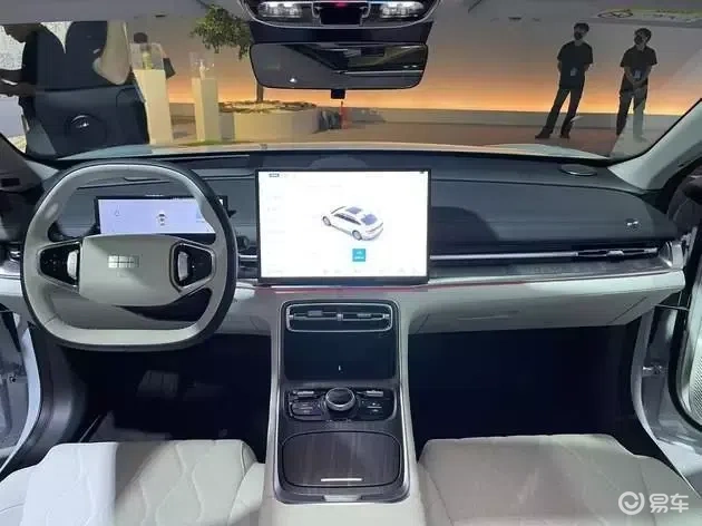 吉利银河A7限时售8.18万起，超长续航2100km