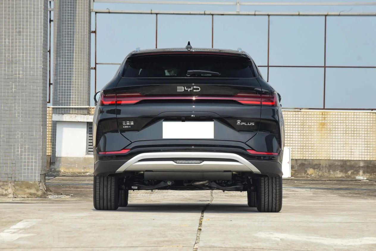 大厂出品，价格接近，选长安启源Q07还是宋PLUS DM