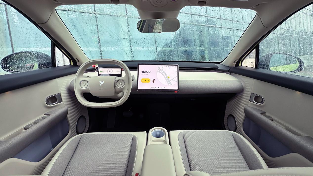 ID.3对比萤火虫，谁是13万以内更具性价比的纯电之选？