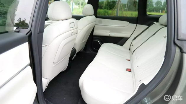 长安启源Q07 vs 宋PLUS DM：性价比对决