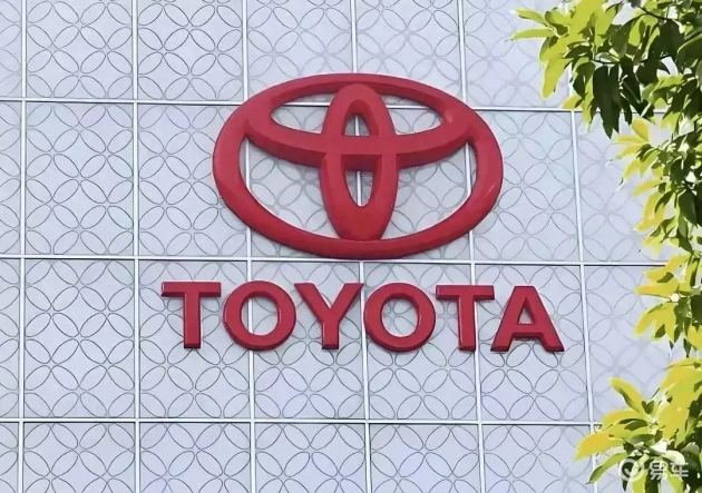 丰田混动与比亚迪插混体验：速度与未来的融合