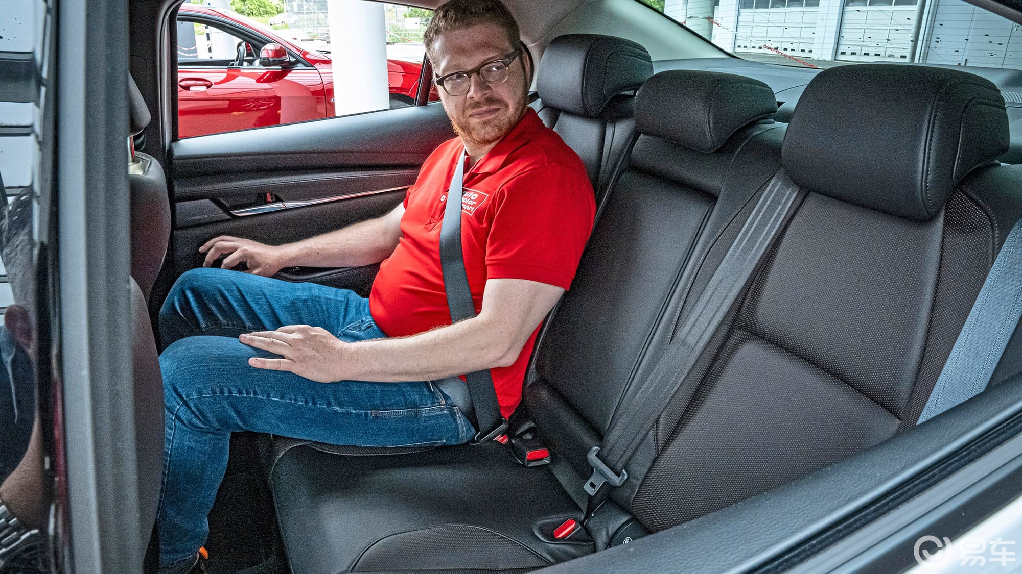 奥迪A3、BMW 2系和马自达3的较量