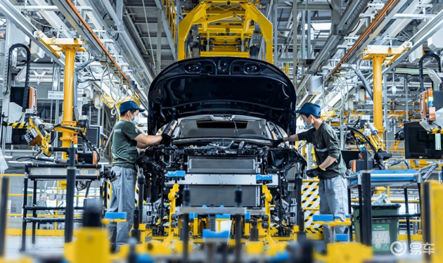 煤老板爱车降价之谜:揽胜极光为何不再高高在上