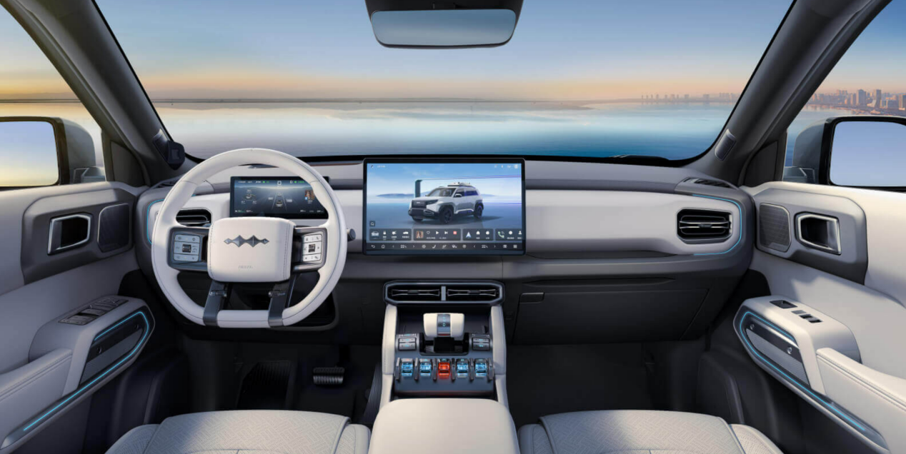 iCAR V23与钛3,谁最会拿捏年轻人那点“小心思”?