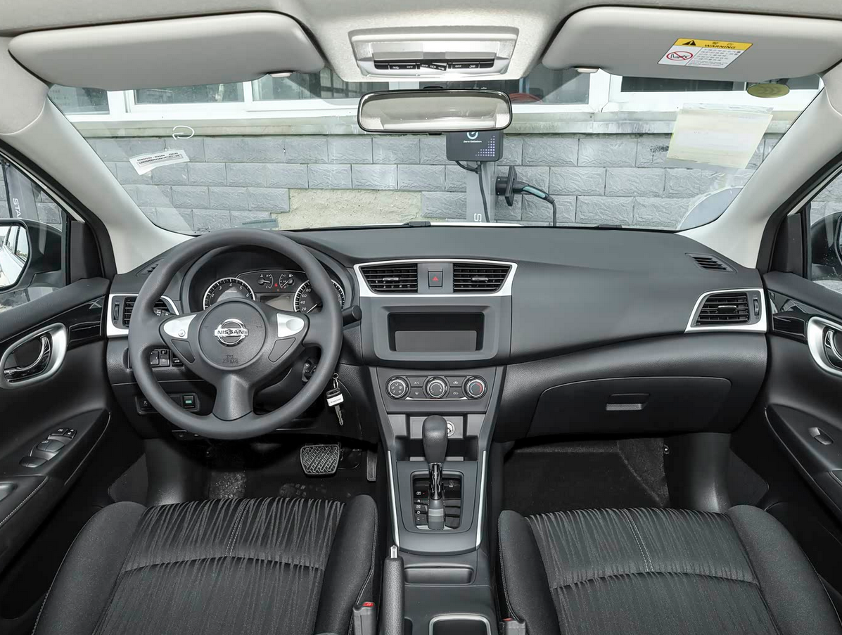 落地6万大的日产轩逸还值得购买吗?只要你能接受它的缺点