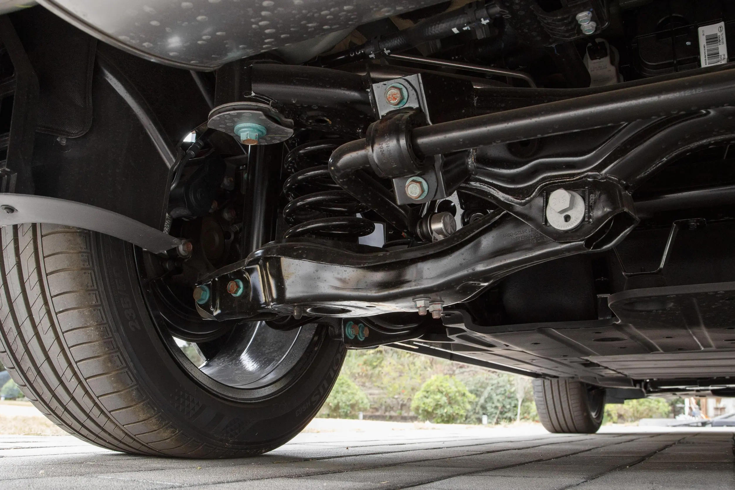 比亚迪宋L DM-i对阵长安启源Q07，你看好谁？