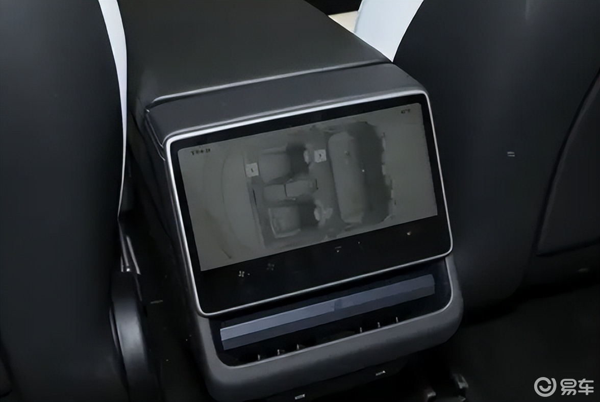 降1万，售25.95万！销量同比下滑的Model 3