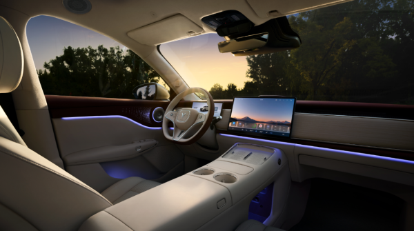 全新岚图知音VS极氪7X:家庭纯电SUV终极对决