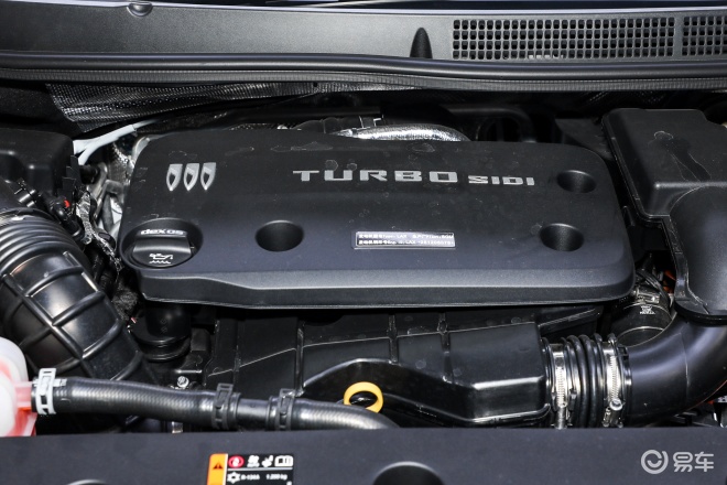 别克GL8陆尊插混版,冰箱+彩电+大沙发,33.99万起