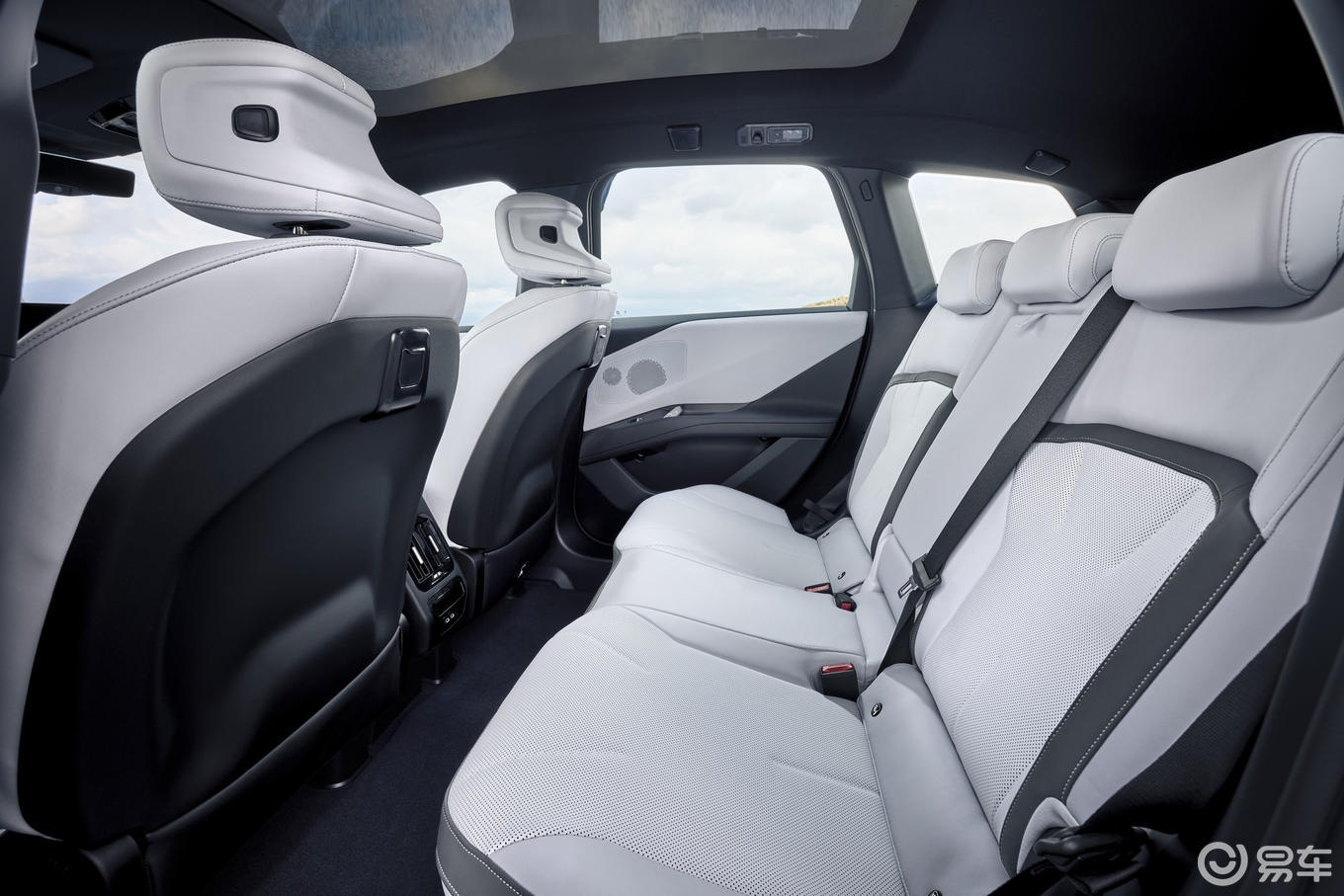 新世代BMW iX3：转型之作新意几何？