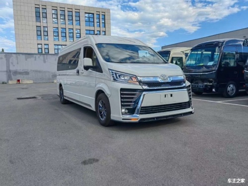 海狮中东版 全部在售 2025款 2024款 2023款 2022款 2021款 2020款丰田海狮面包车让利直降4万