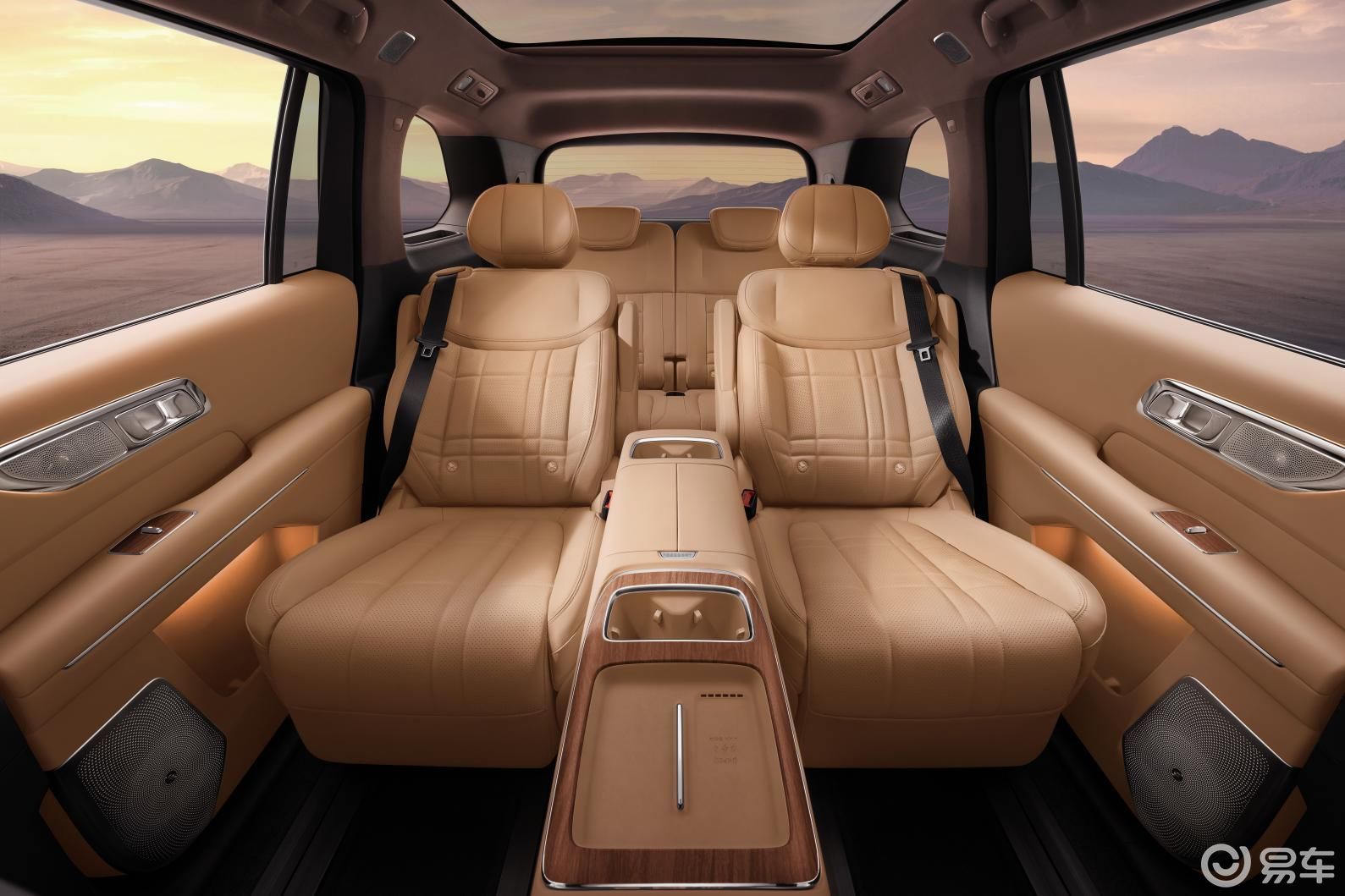 同享华为技术,30万级预算家庭SUV等“7”还是买“9”