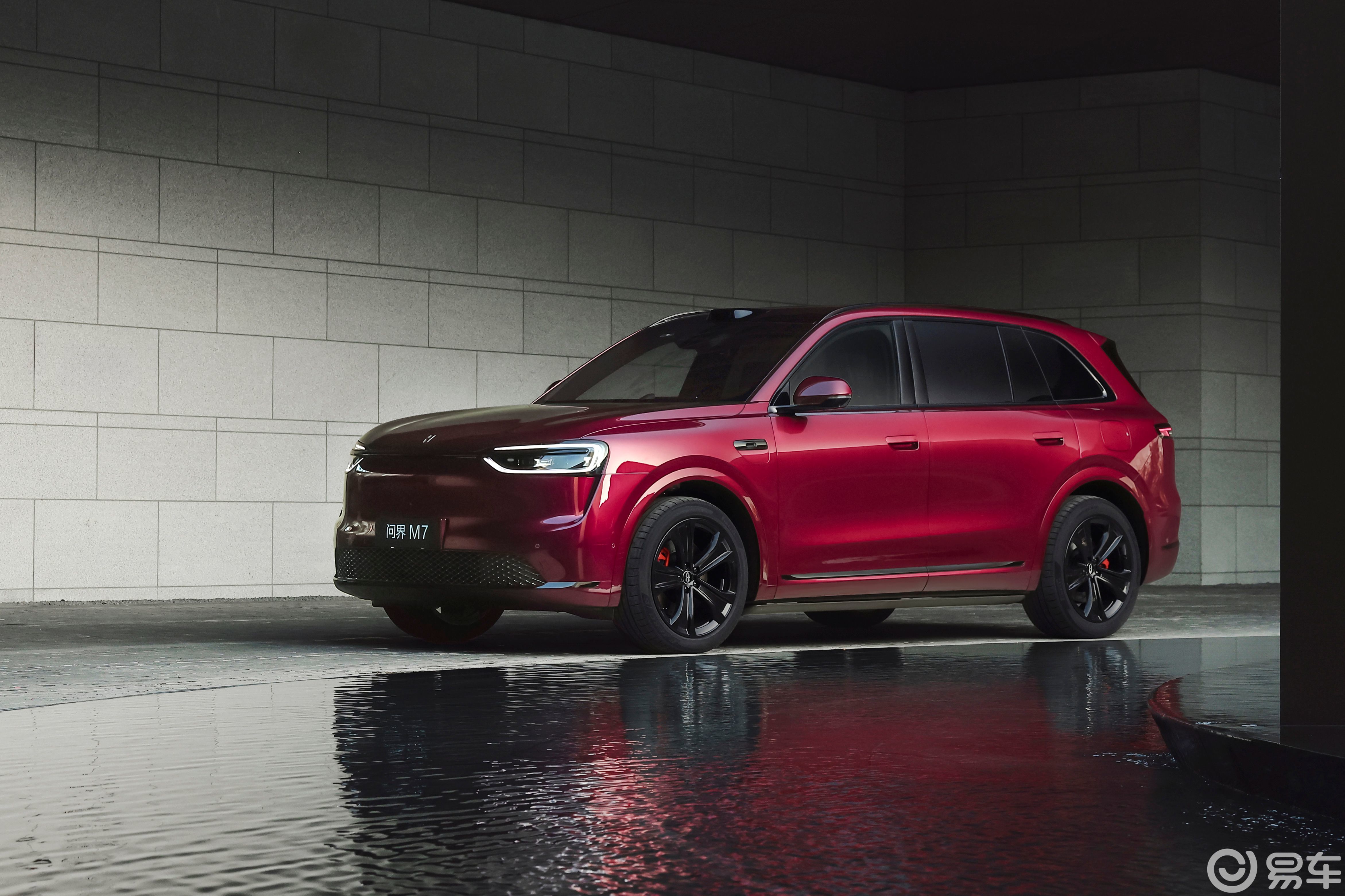 同享华为技术,30万级预算家庭SUV等“7”还是买“9”