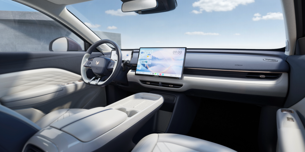 6.28万起的“精品家轿”,极狐T1如何重新定义纯电价值