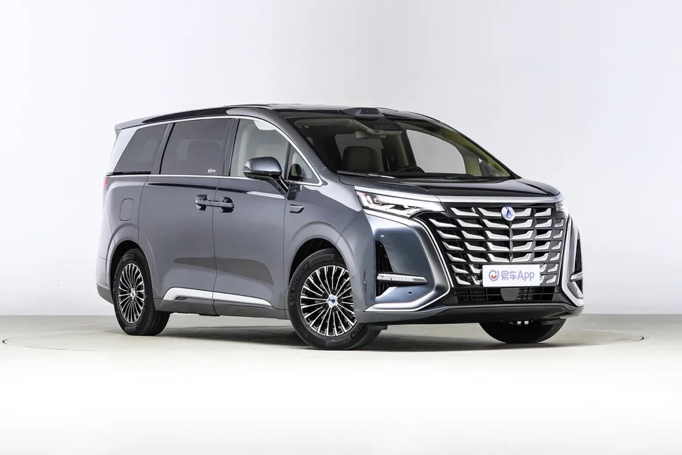 三台高端MPV真实场景体验：家用、商务、通勤，选哪台？