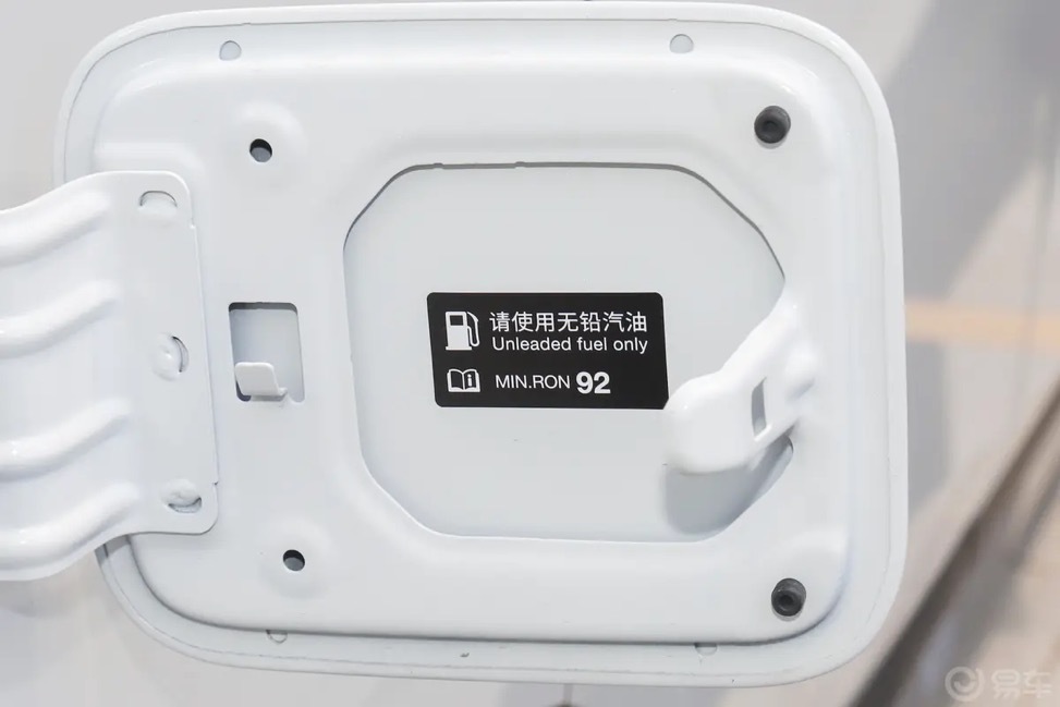 三台高端MPV真实场景体验：家用、商务、通勤，选哪台？