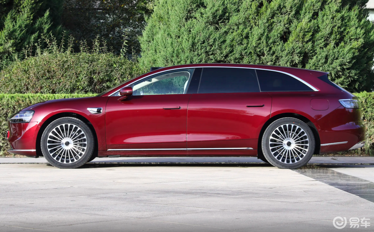 都是新能源旅行车,享界S9T和蔚来ET5T应该怎么选?