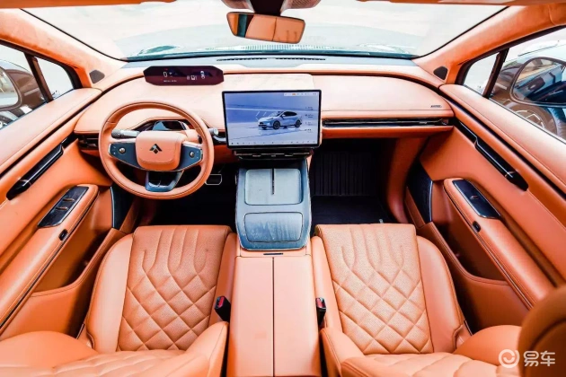 昊铂HT与智己LS6 Pro：20万级纯电SUV决策指南