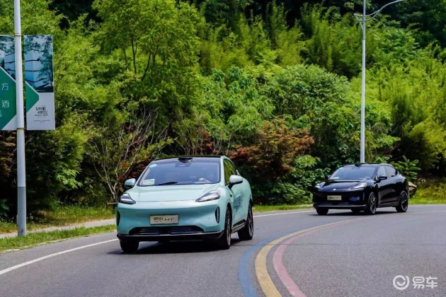 昊铂HT与智己LS6 Pro：20万级纯电SUV决策指南