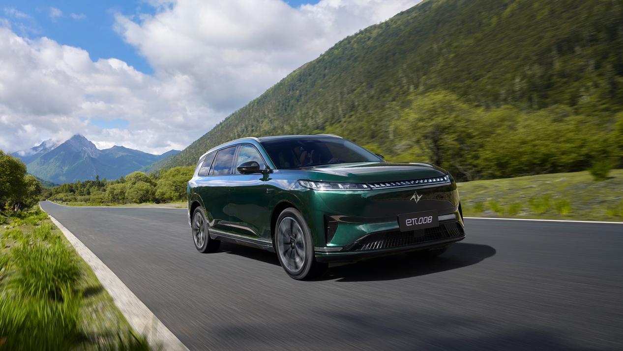 二胎家庭购车终极指南详测东风奕派eπ008VS零跑C16