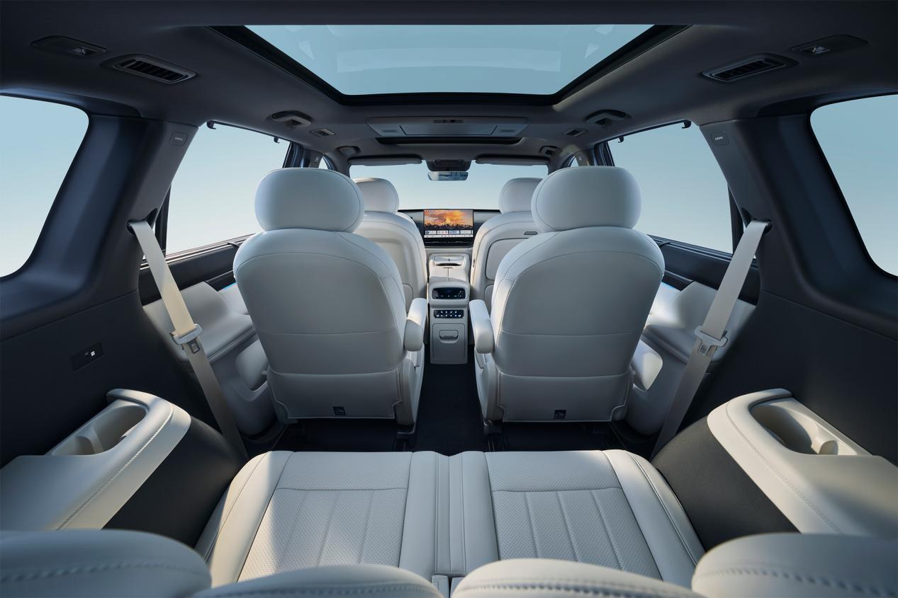 二胎家庭购车终极指南详测东风奕派eπ008VS零跑C16