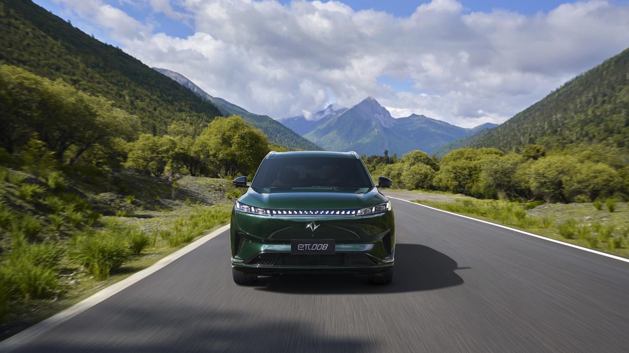 二胎家庭购车终极指南详测东风奕派eπ008VS零跑C16